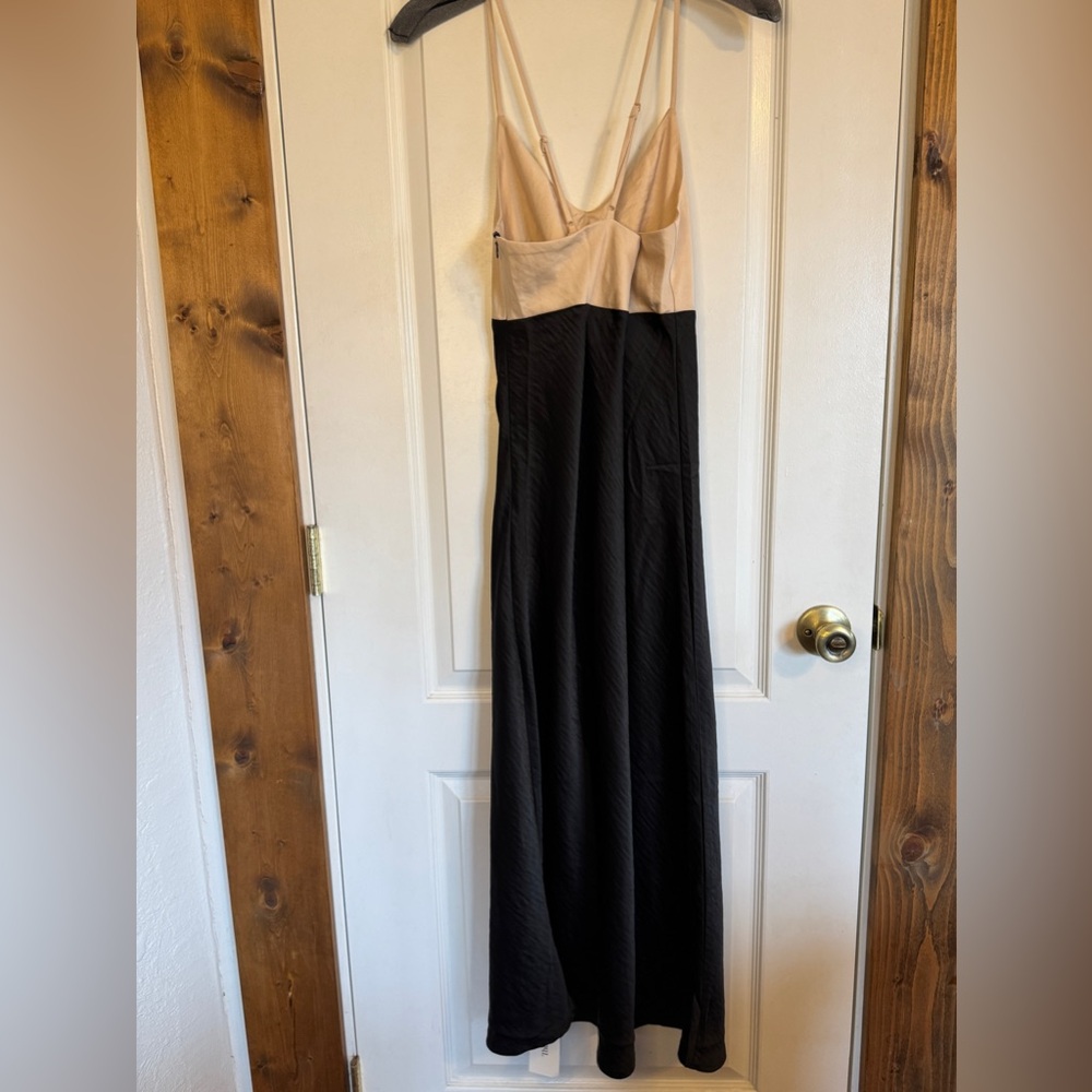 House of Harlow 1960 Elegant Black and Cream Dress - Size Large - Picture 2 of 9